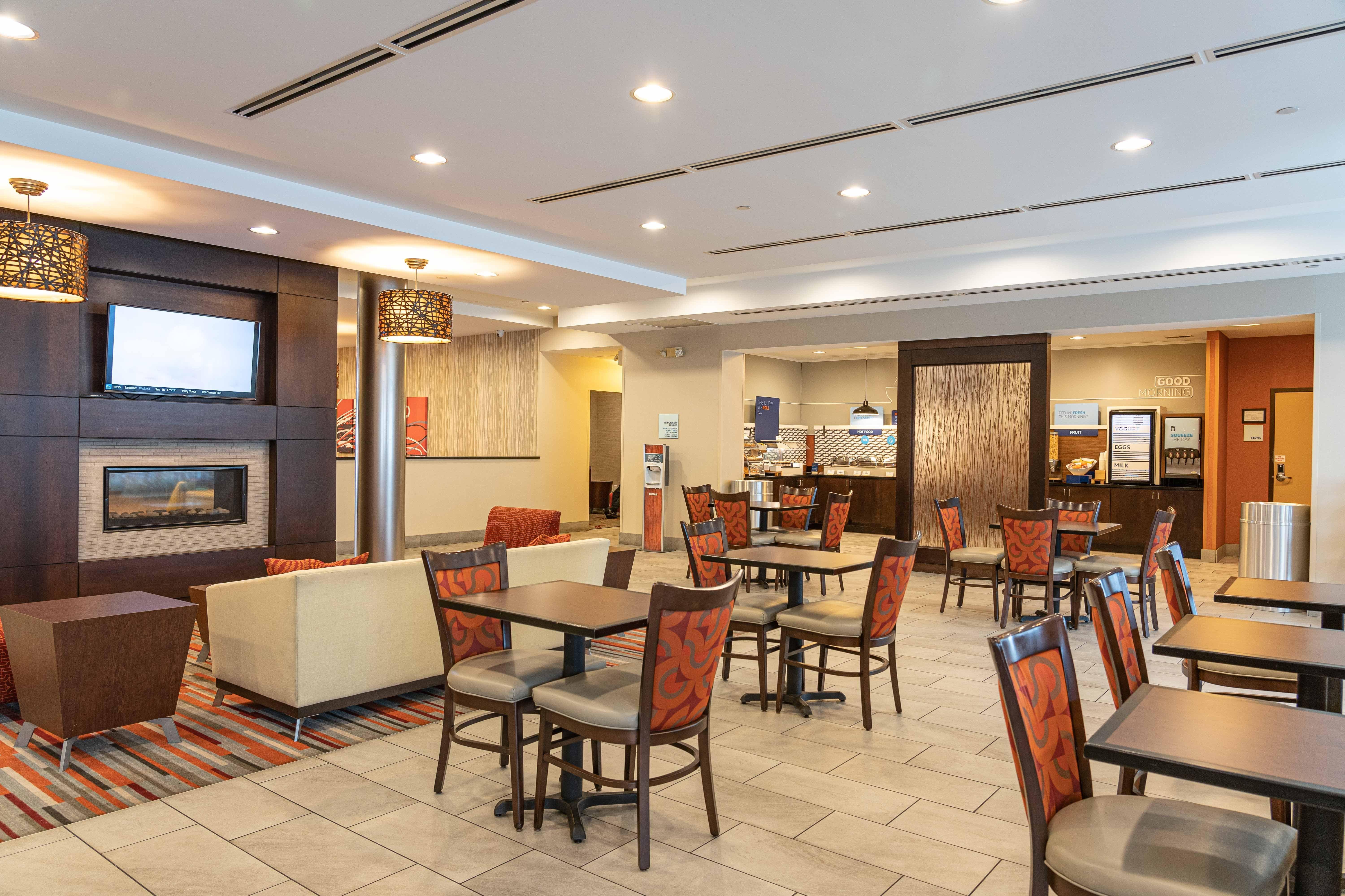 Holiday Inn Express & Suites Columbus - Easton Area By Ihg Гаханна Экстерьер фото